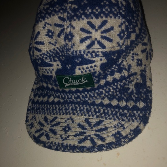 Chuck Originals ‘Holiday Sweater’ Hat 🔵🧢⚪️ - Picture 5 of 8